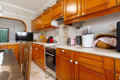 Moradia independente com piscina - quinta do conde - sesimbra - 599.000 eur