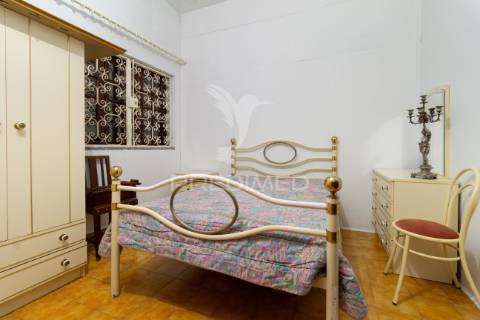 Moradia independente com piscina - quinta do conde - sesimbra - 599.000 eur