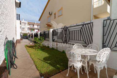 Moradia independente com piscina - quinta do conde - sesimbra - 599.000 eur