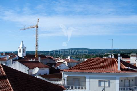 Apartamento t3 em alcanena