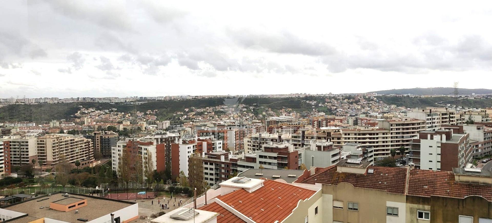 T3 odivelas com estacionamento