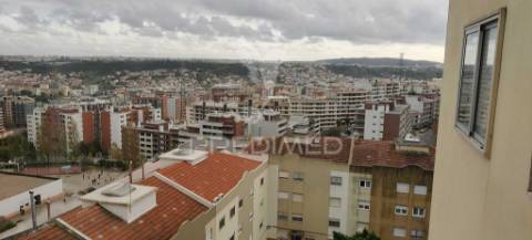 T3 odivelas com estacionamento
