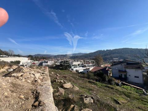 Loteamento com lotes de terreno para moradias individuais e geminadas, moreira de cónegos, guimarães