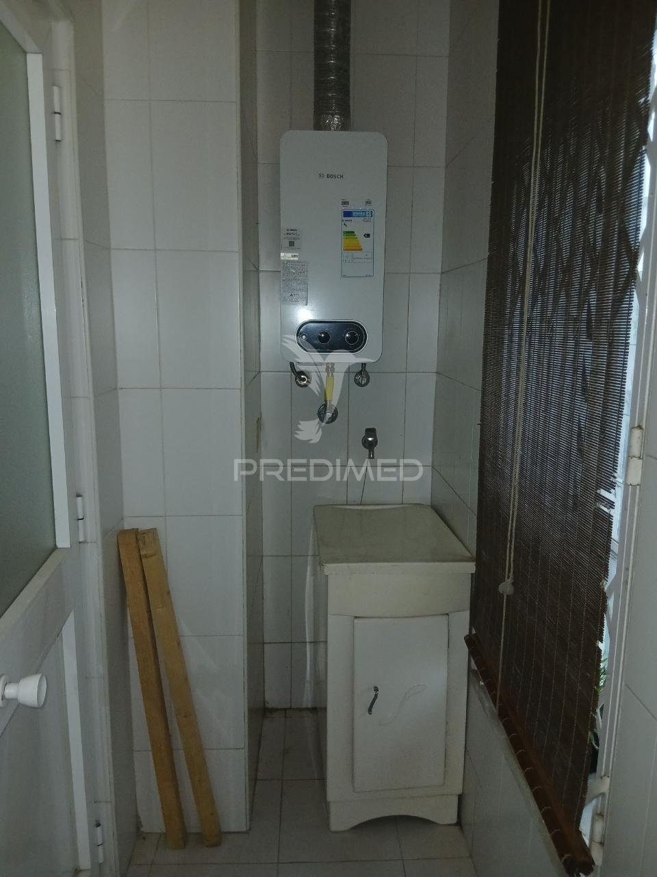 ? apartamento t2 para remodelação – centro de ermesinde