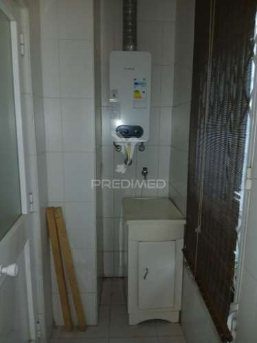 ? apartamento t2 para remodelação – centro de ermesinde