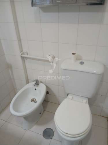 ? apartamento t2 para remodelação – centro de ermesinde