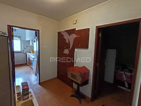 Excelente apartamento t4 no primeiro andar em elvas