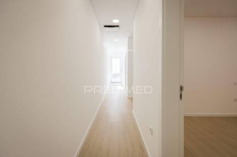 Prédio remodelado no centro histórico de ílhavo