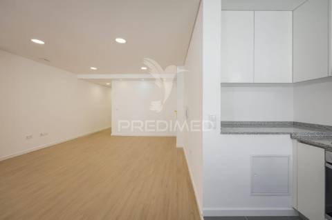 Prédio remodelado no centro histórico de ílhavo