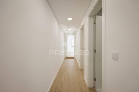 Prédio remodelado no centro histórico de ílhavo