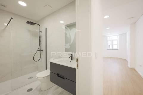 Prédio remodelado no centro histórico de ílhavo