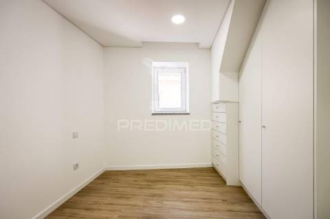 Prédio remodelado no centro histórico de ílhavo