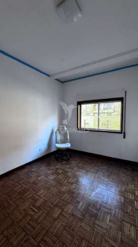 T3 com terraço e garagem em baguim do monte