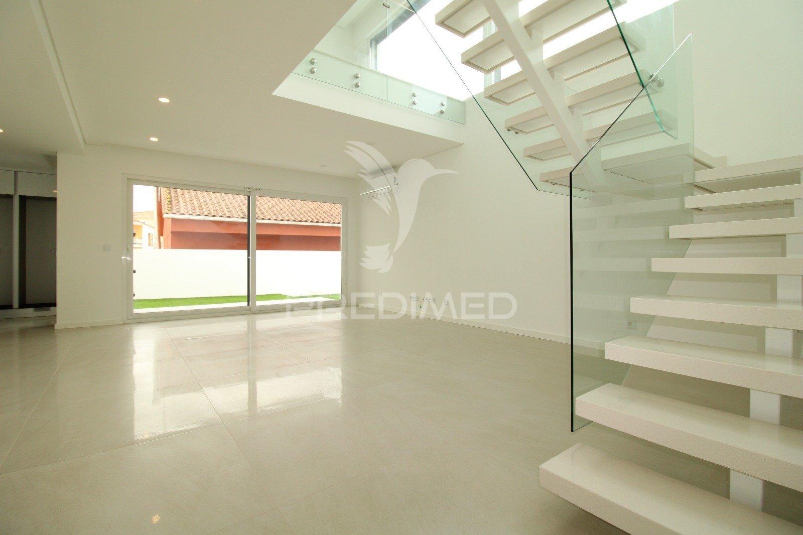 Moradia t4, vale cavala