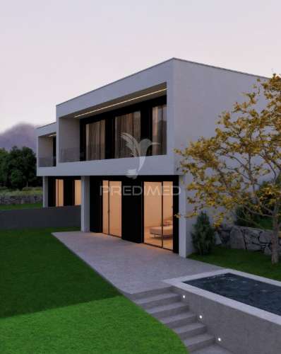 Moradia t3 moderna com piscina – azóia de cima, santarém