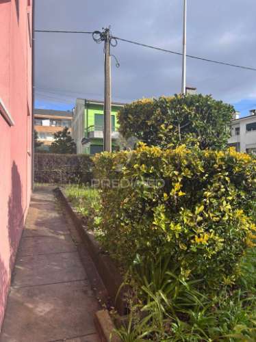 Apartamento t3 com terraço e garagem