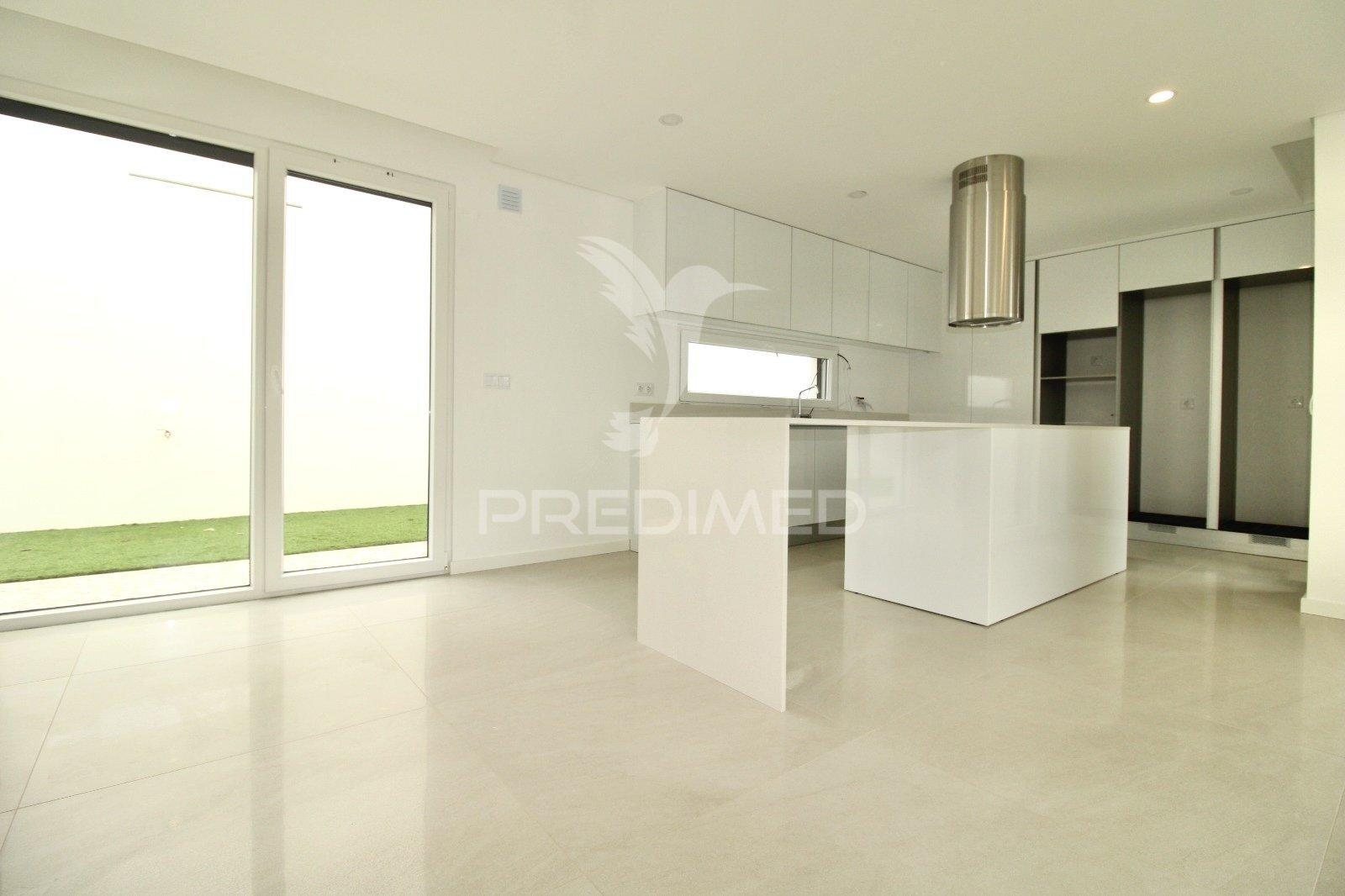 Moradia t4, vale cavala