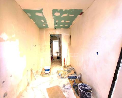 Apartamento t3 | equipado | remodelado | amadora