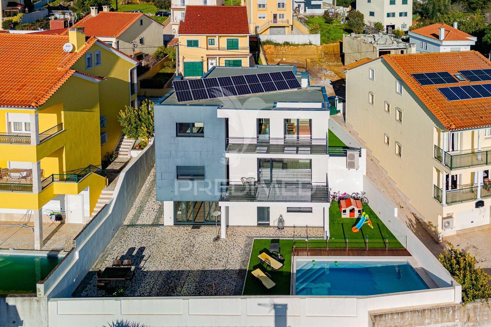 Moradia t5 moderna com piscina – são joão dos montes