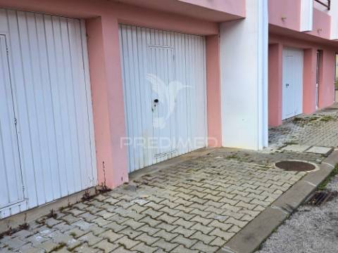 Garagem - centro de grândola