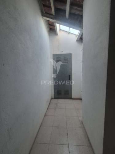 Apartamento t3 com garagem e sótão - pinhal novo