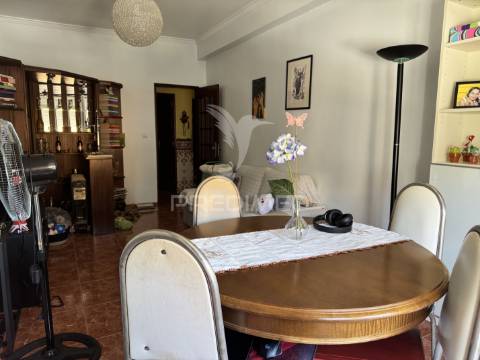 T3 com lugar de parqueamento