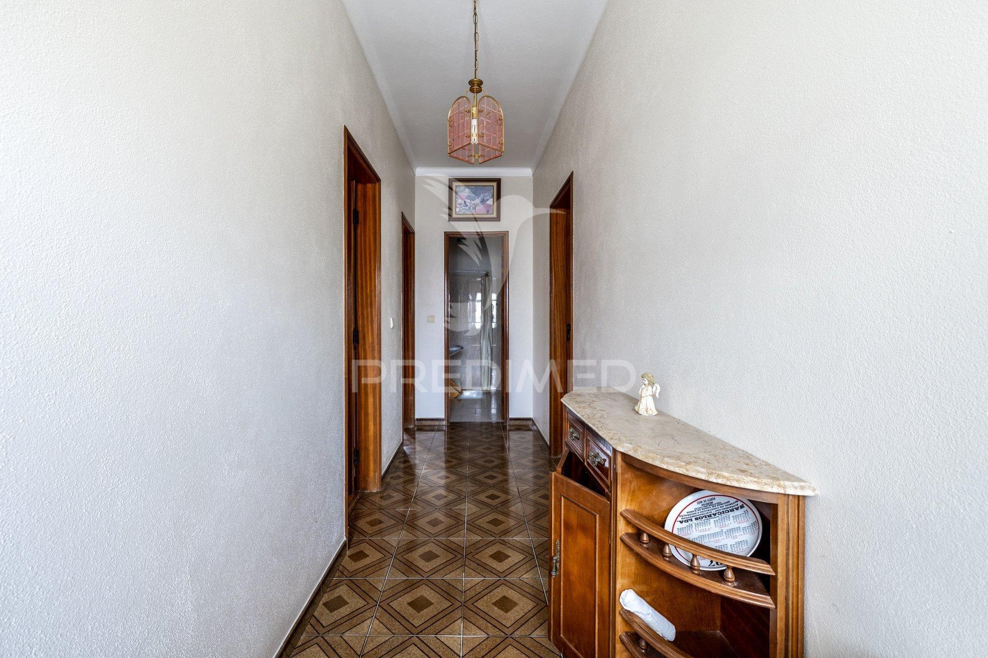 Moradia bi-familiar t5 à venda | aljubarrota – alcobaça