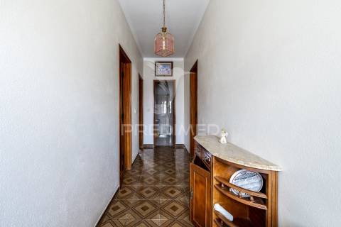 Moradia bi-familiar t5 à venda | aljubarrota – alcobaça