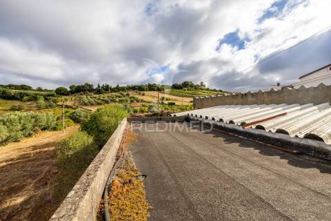 Moradia bi-familiar t5 à venda | aljubarrota – alcobaça