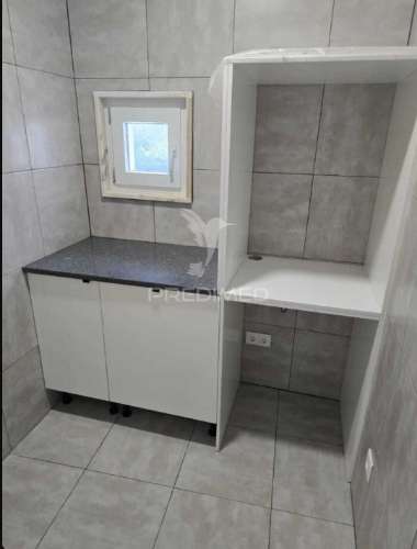 Moradia térrea t3 com piscina exterior