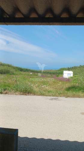 Terreno com 3000 m2 em cambelas - vista mar