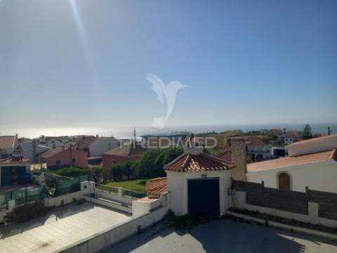 Moradia t4+1 com vista mar em ribamar