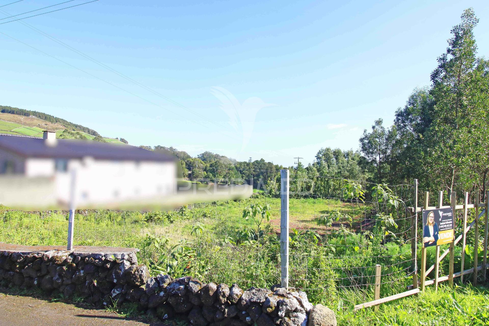 Terreno urbano na freguesia da terra-chã – 1.000 m²