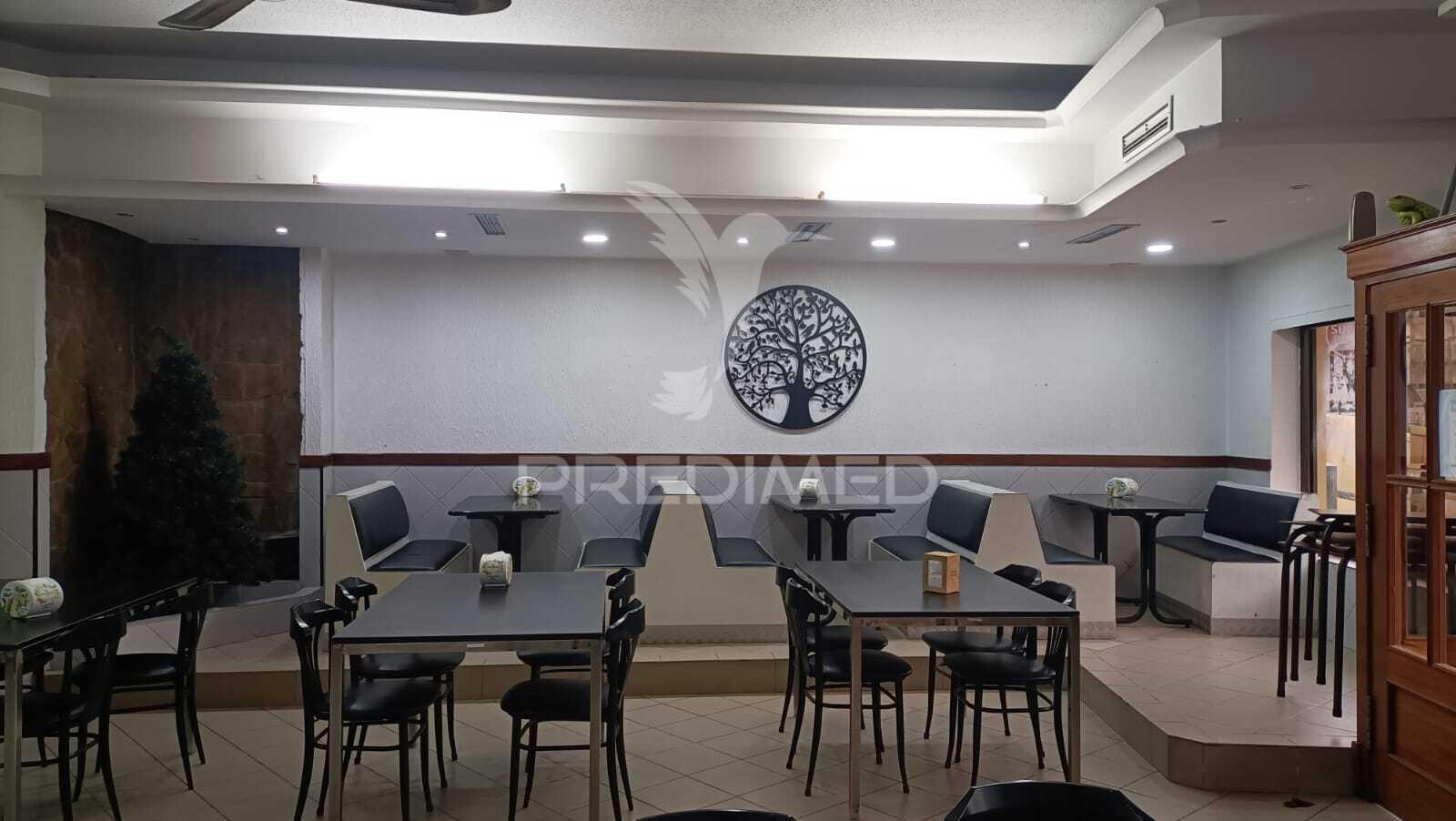 Cafetaria para trespasse no centro de s. mamede do coronado