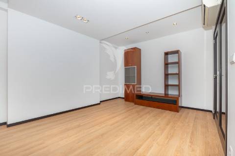 Apartamento t3 - lamaçães