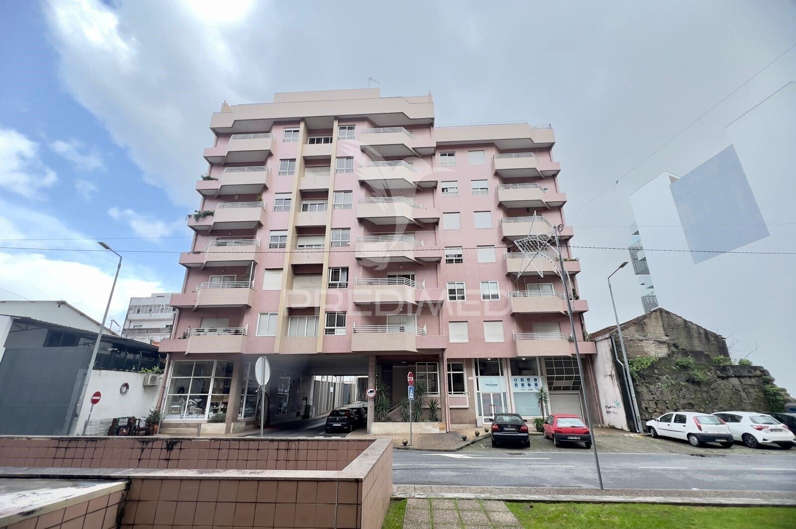 T4 centro de v n famalicão