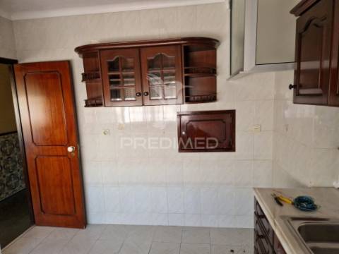 Apartamento t2 – pontinha, odivelas