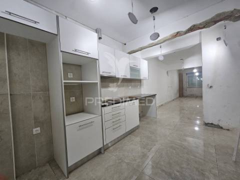 Vende se t2 cova da piedade  305000€