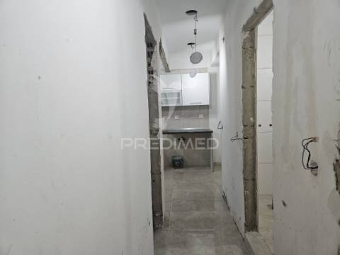 Vende se t2 cova da piedade  305000€