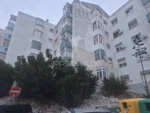 Apartamento t2 em póvoa de santo adrião, odivelas