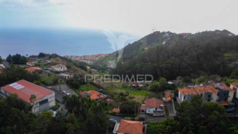 Terreno para construção no caniço