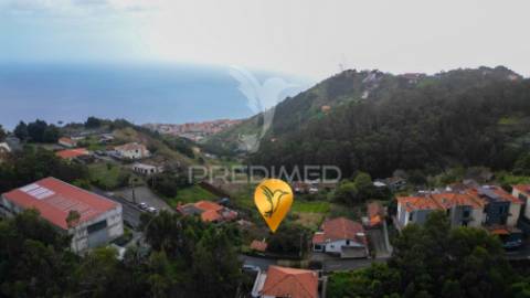 Terreno para construção no caniço