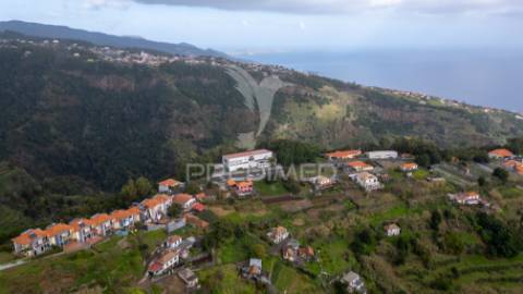 Terreno para construção no caniço