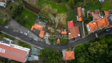 Terreno para construção no caniço