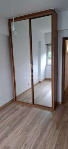 »» oportunidade única »» t2 / totalmente remodelado / liceu - setúbal