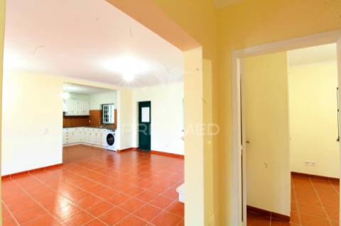 Moradia t3 com piscina