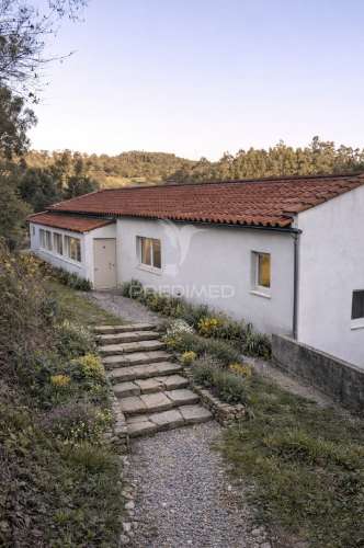 Moradia isolada em braga  ***com licença para turismo rural