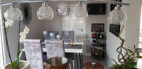 Penthouse exclusiva t2+2 com terraço privativo – no coração de albufeira
