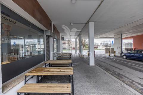 Trespasse restaurante / snack-bar - polo universitário