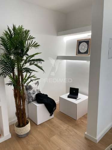 Apartamento t2 benfica, totalmente renovado, no centro de lisboa!
